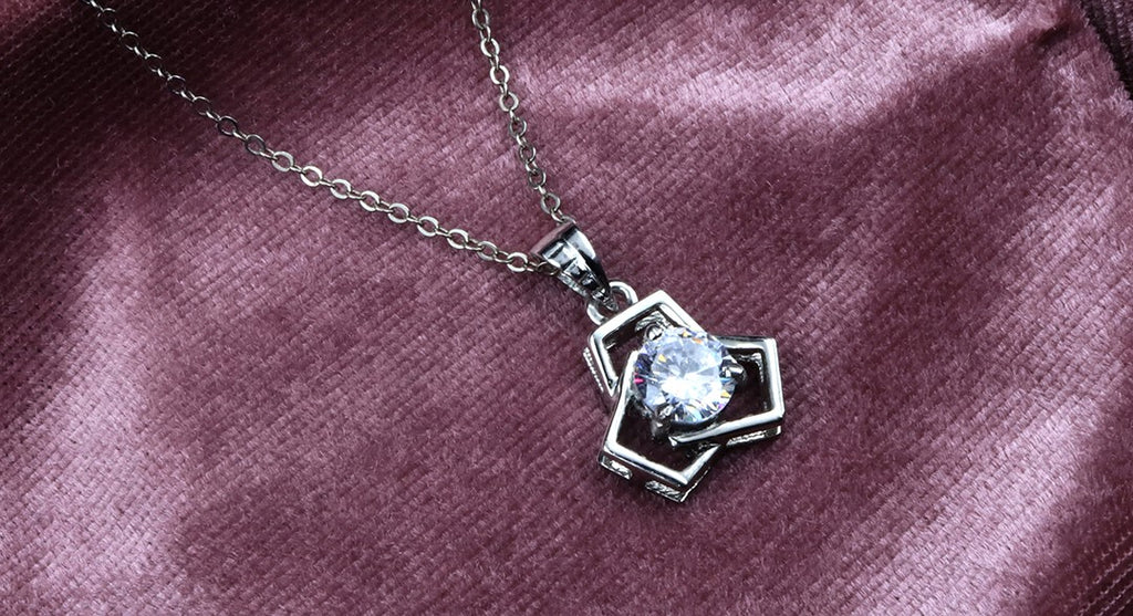 Silver Jewellery to Level Up Your Office Look