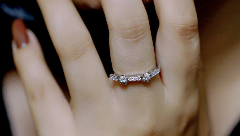 Silver vs Sterling Silver