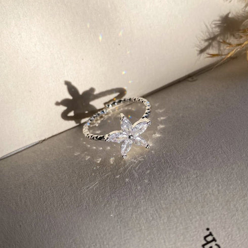 Hallmark Silver Blossom Elegance Ring