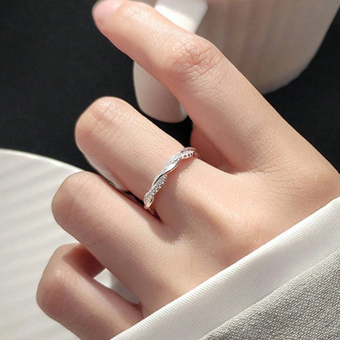 Hallmark Silver Minimal Twisted Woven Ring