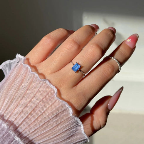 Hallmark Silver Aqua Sky Chain Ring