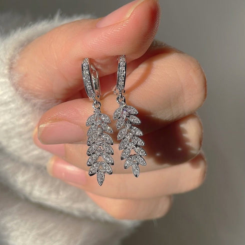 Hallmark Silver Dazzling Leaves Necklace set