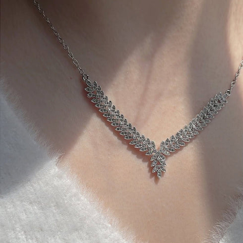 Hallmark Silver Dazzling Leaves Necklace set