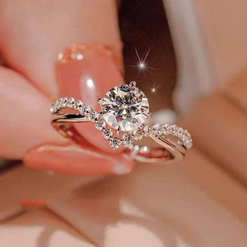 Hallmark Silver Luna Twist Ring