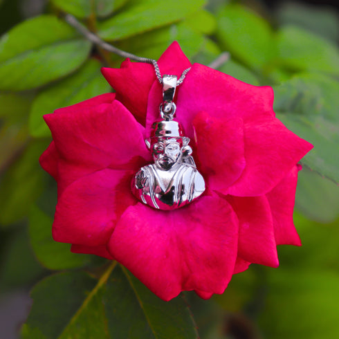 Zarkan 925 Silver Shri Sai Pendant With Chain