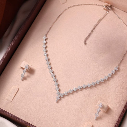 Hallmark Silver American Diamond Ice Leaf Design Jewelry Set