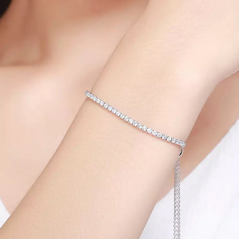 Zarkan Elegant Solitaire Silver Bracelet