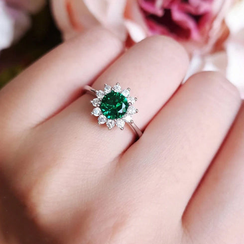 Zarkan 925 Silver Green Flower Solitaire American Diamond Ring