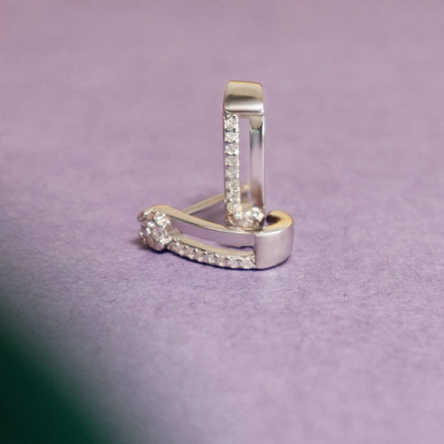 Zarkan Semi Hoop Minimal Silver Studs