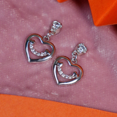 Zarkan Smile Heart Solitaire Silver Earrings