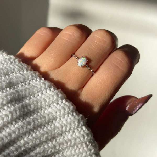 Hallmark Silver White Opal Chain Ring