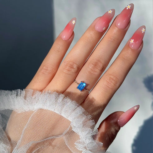 Hallmark Silver Aqua Sky Chain Ring