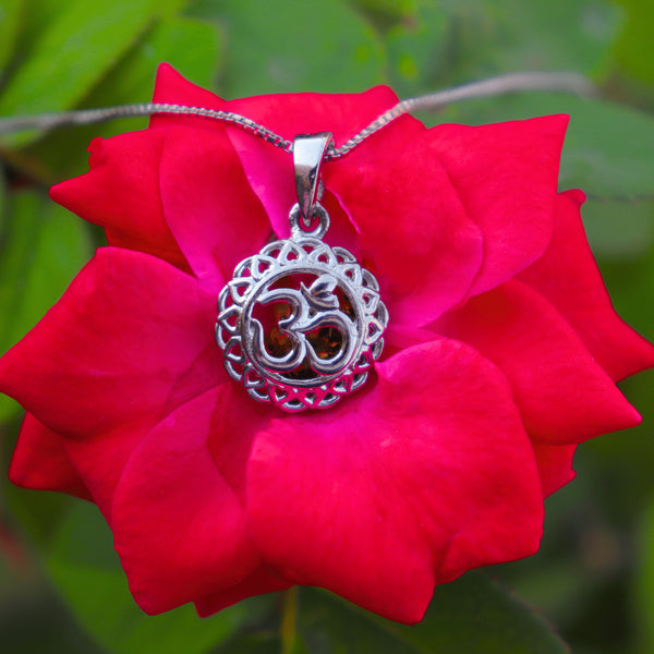 Zarkan 925 Silver OM Pendant With Chain