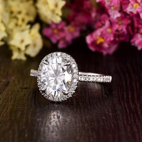 Hallmarked Silver Ring With Oval Cut Diamond